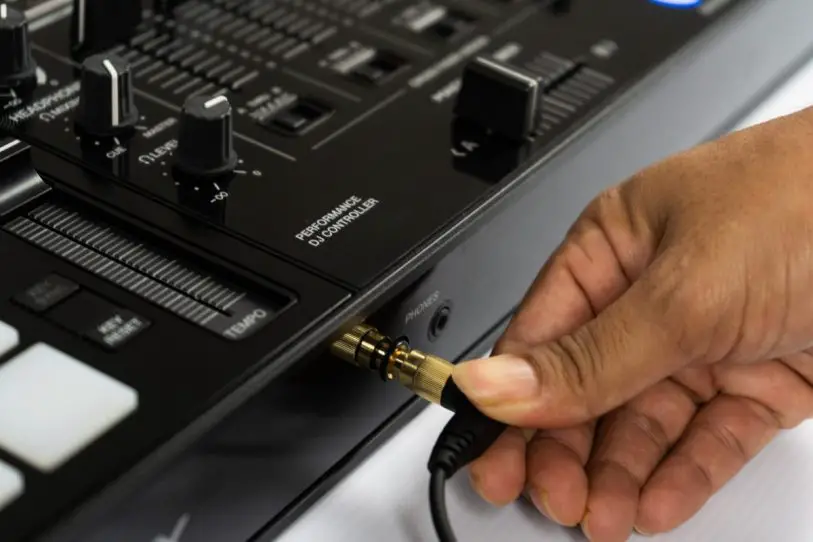 Best MIDI Interface Review In 2020 Sharpens