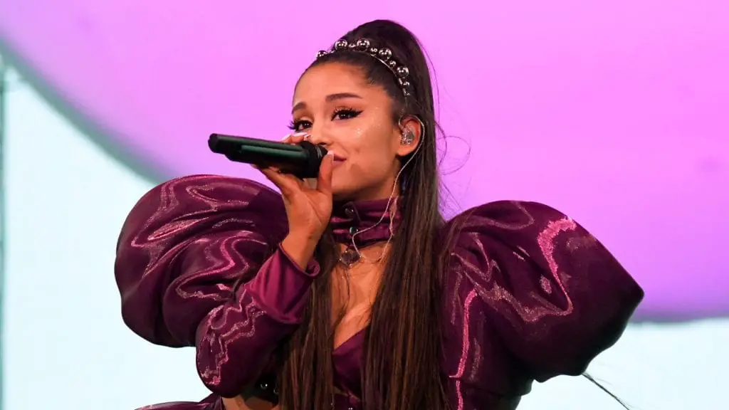 How To Sing Like Ariana Grande Sharpens