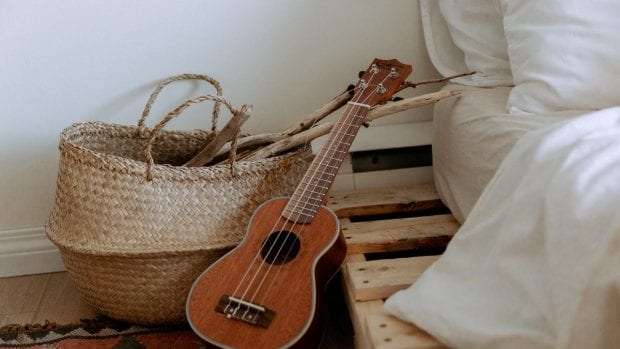 Top 5 Wooden Guitars for Beginners