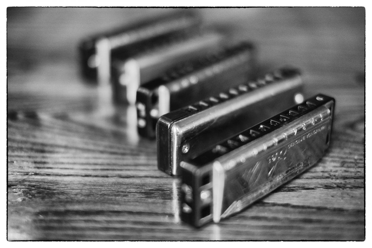 Top harmonica brands that you should opt for Sharpens